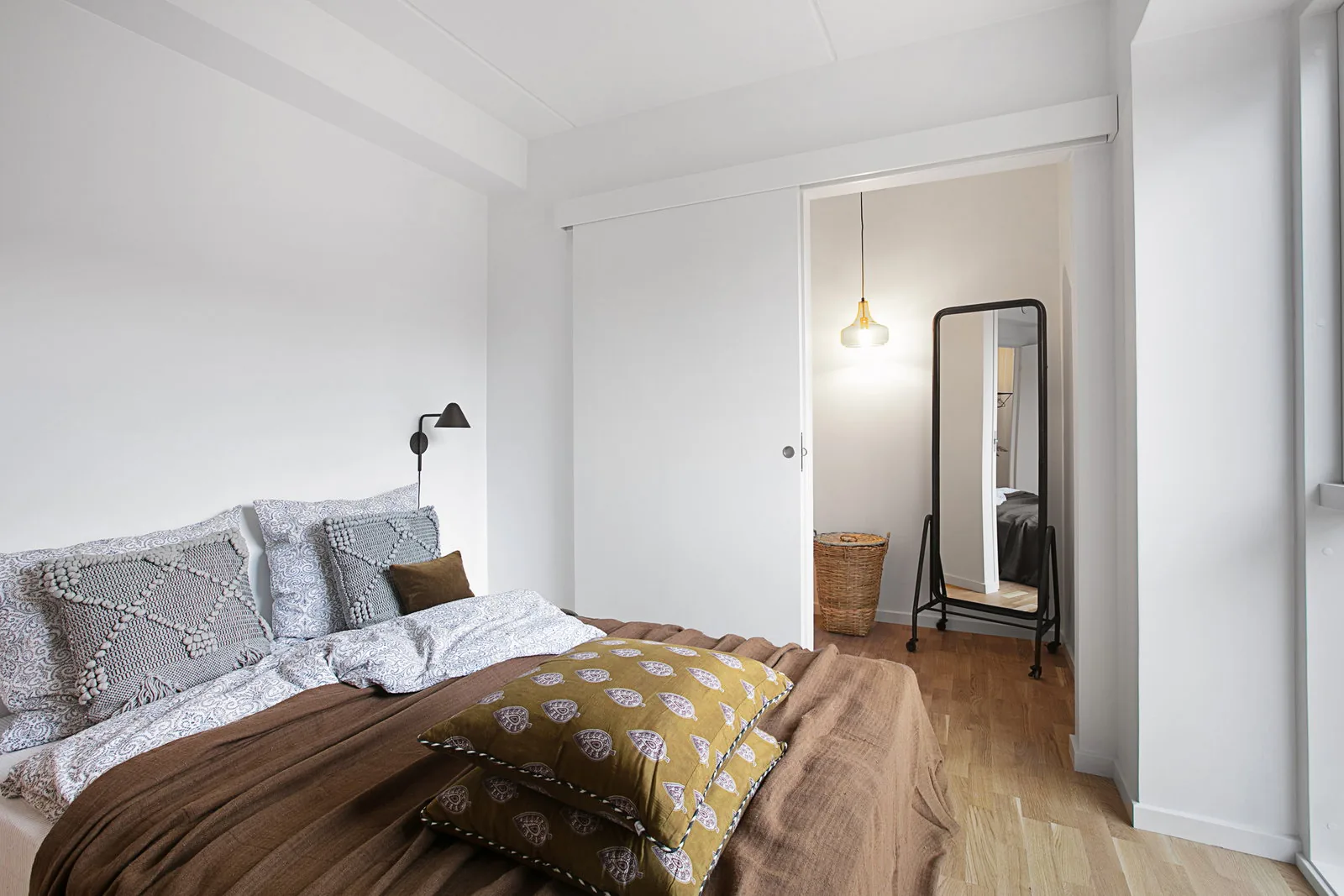 4-room apartment with an elevator in 2605 Brøndby image 5
