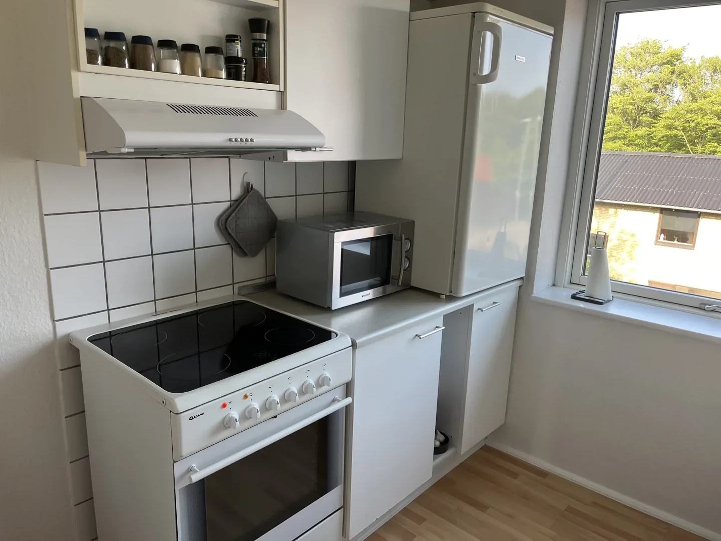 2-room apartment with a balcony in 9800 Hjørring image 4