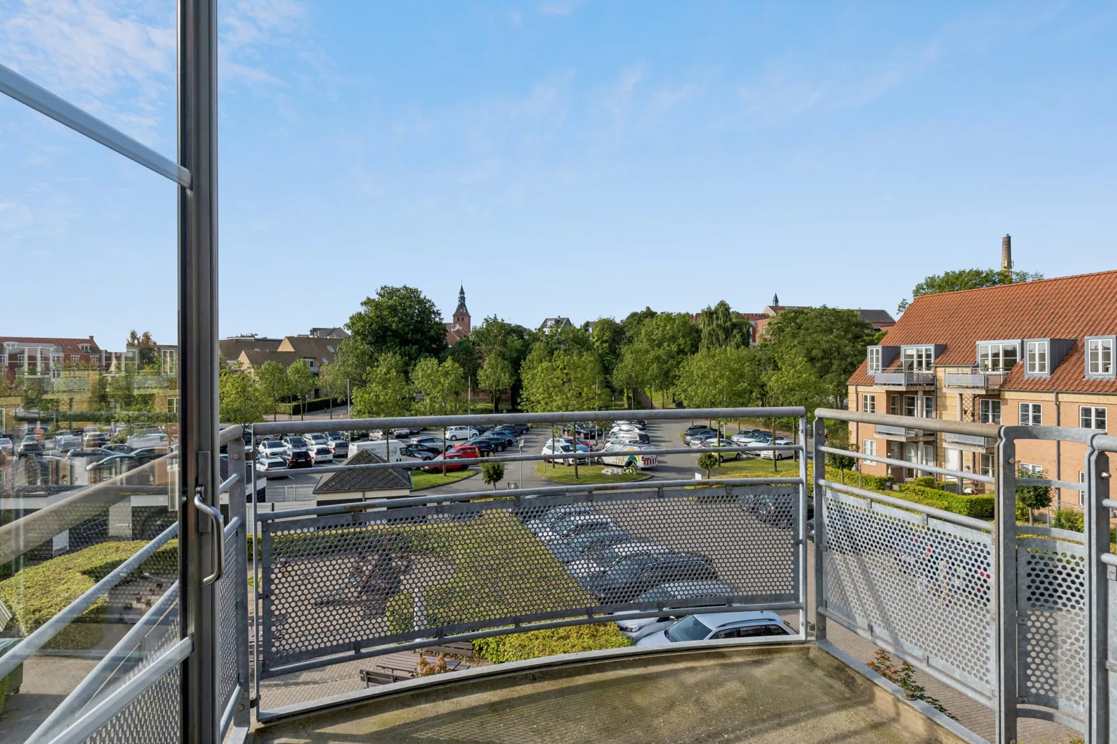 2-room apartment with a balcony in 5700 Svendborg image 4