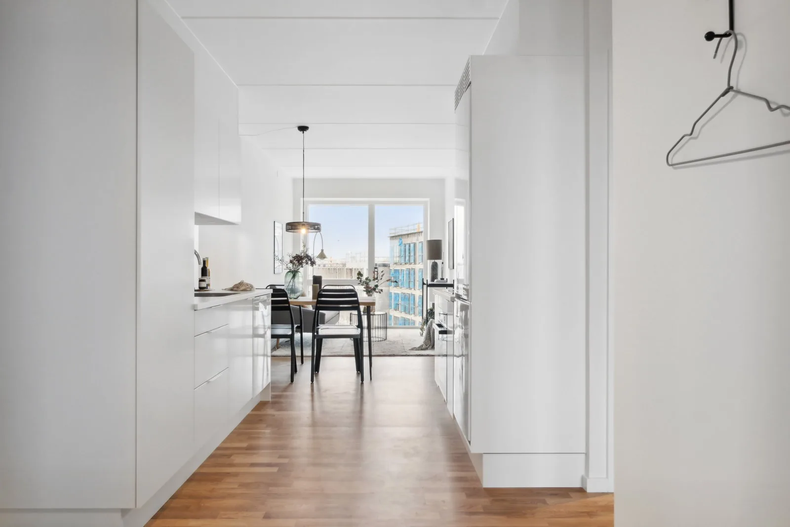 5-room apartment with an elevator in 2730 Herlev image 3
