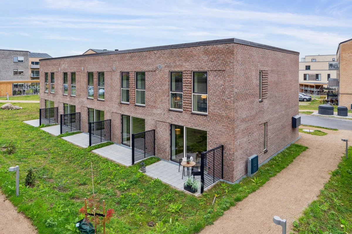 4-room townhouse with parking in 5200 Odense V image 1