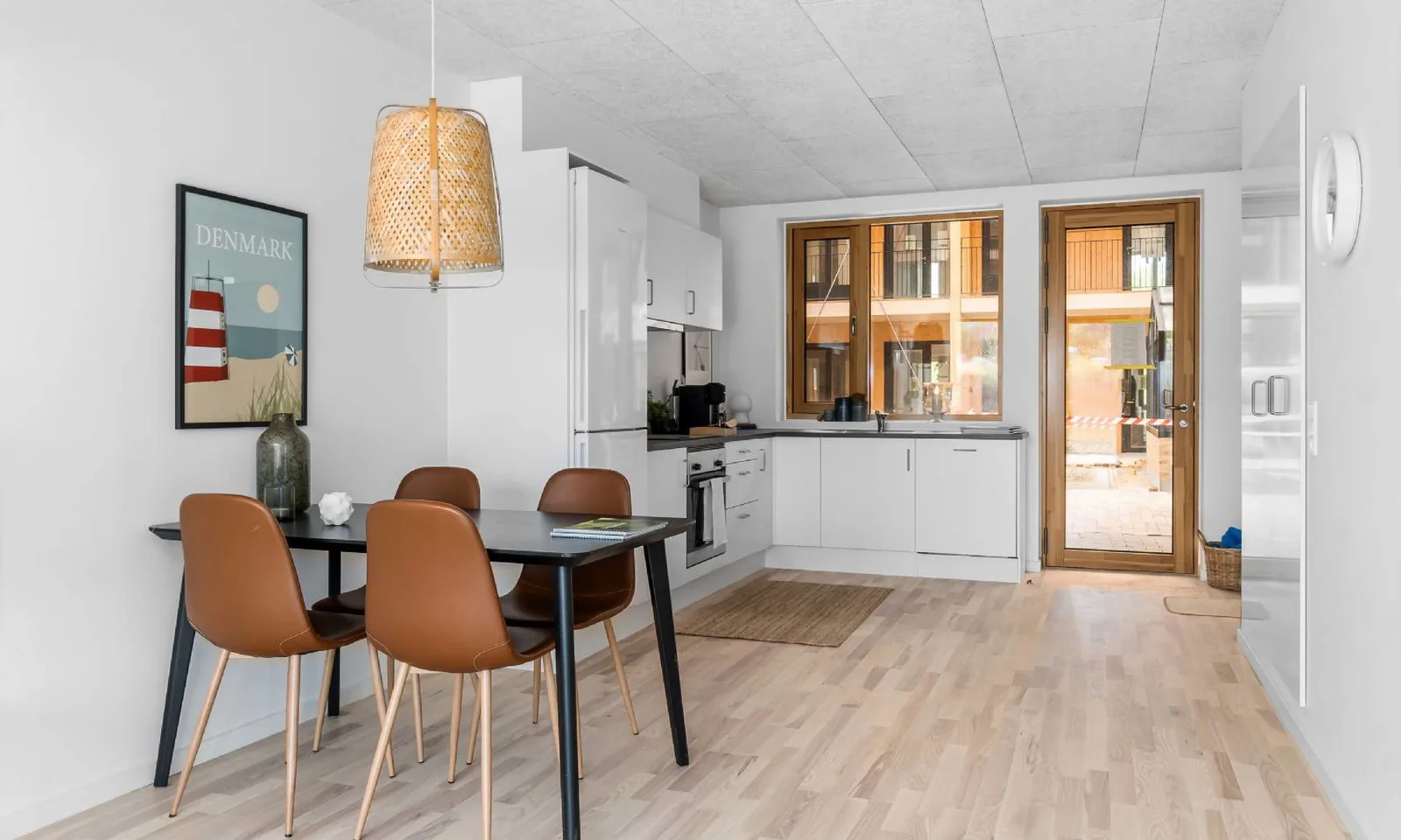 3-room apartment with a terrace in 4300 Holbæk image 2