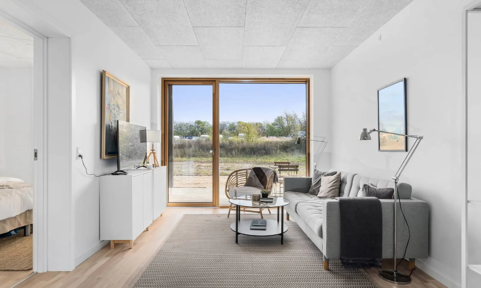3-room apartment with a terrace in 4300 Holbæk image 1