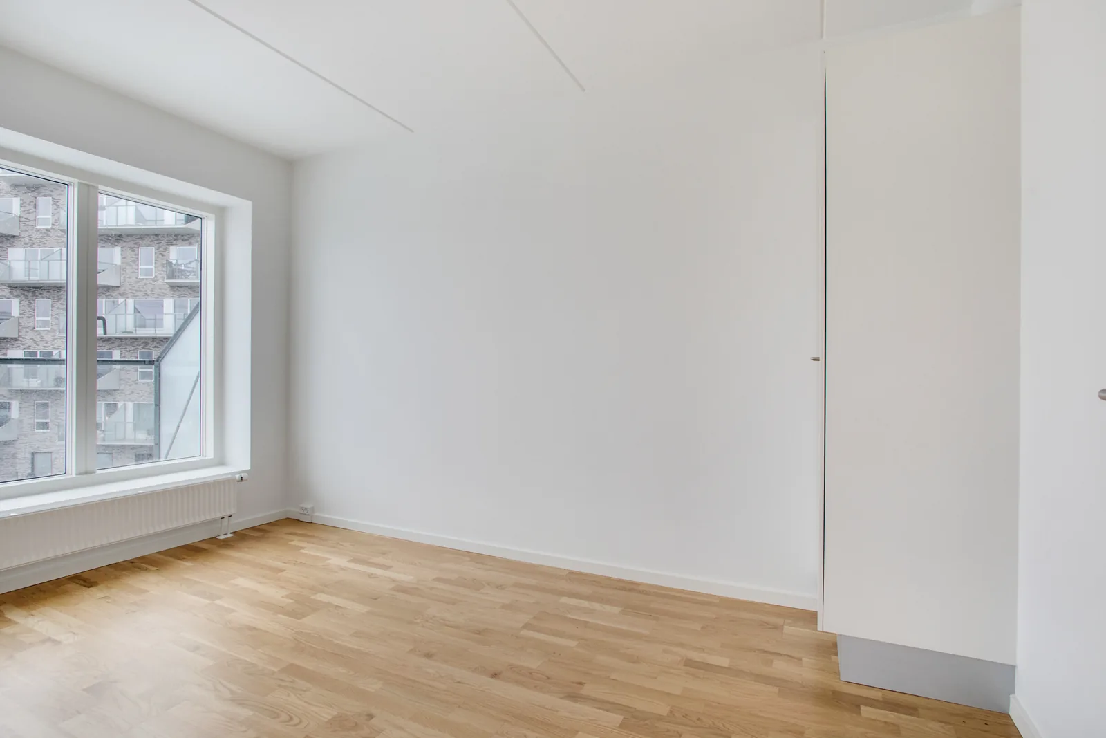 4-room apartment with a balcony in 2450 København SV image 3