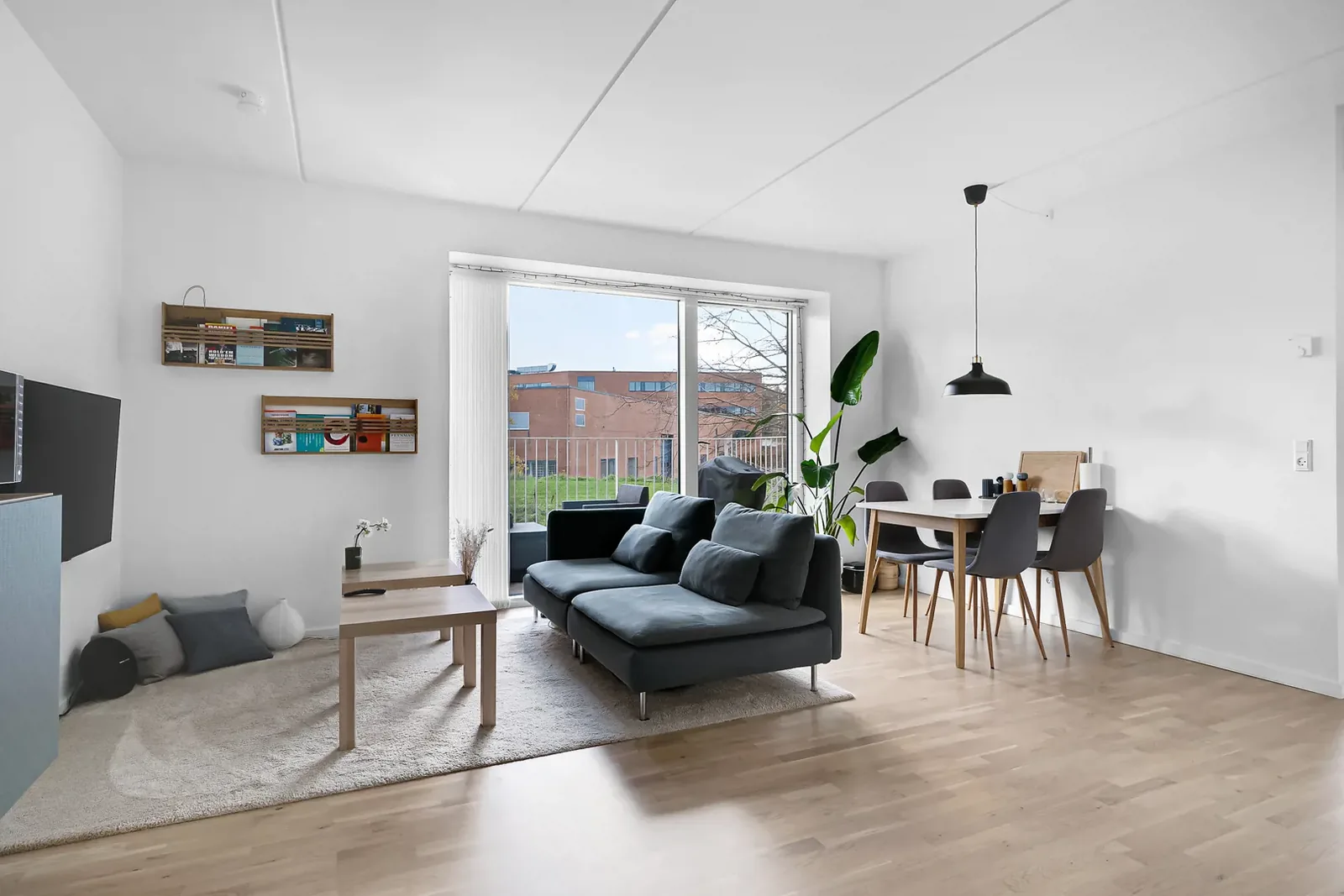 3-room apartment with a balcony in 8240 Risskov image 5