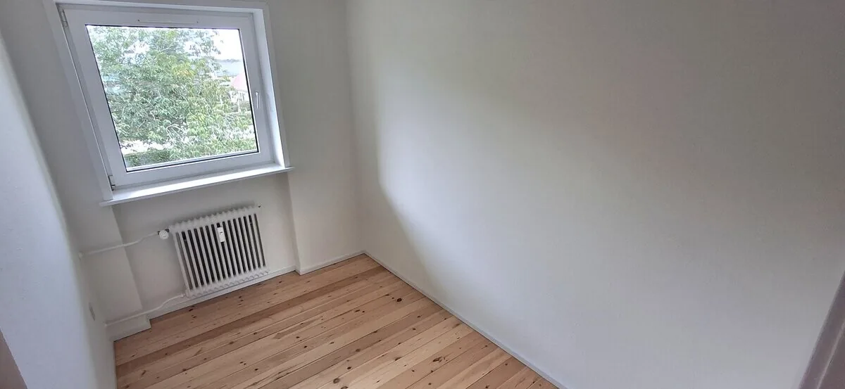 4-room apartment with a balcony in 9900 Frederikshavn image 6