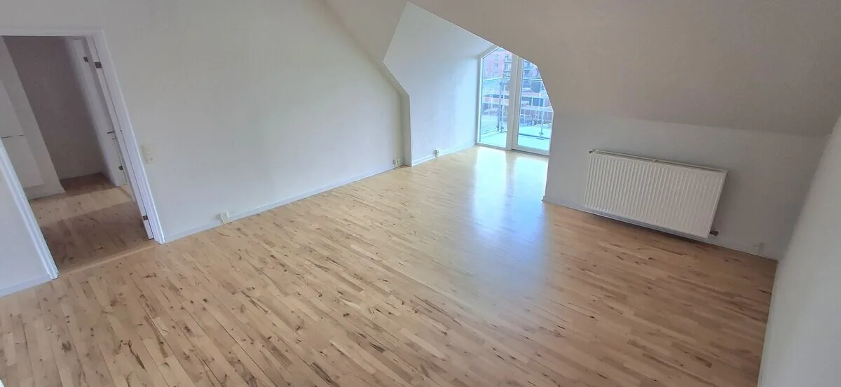 2-værelses lejlighed med altan i 9900 Frederikshavn billede 2