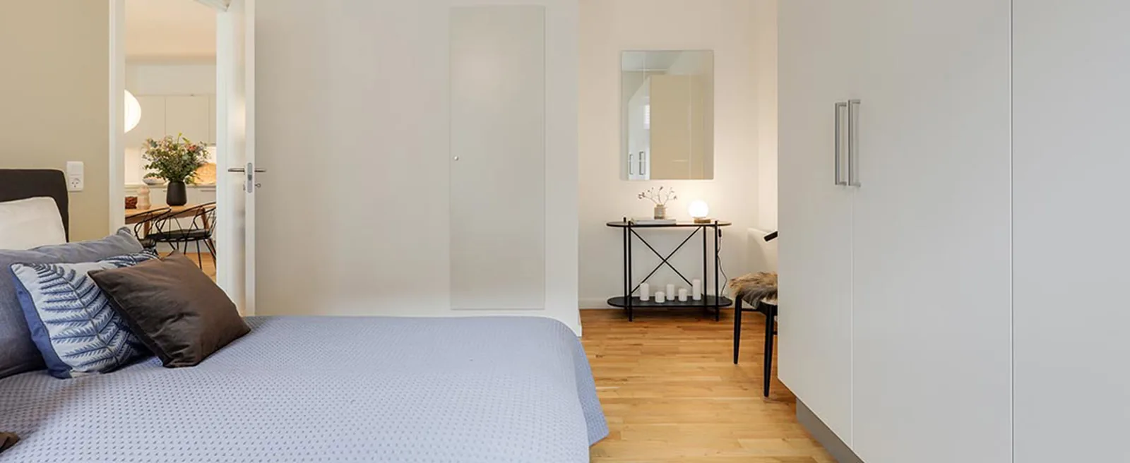 4-room apartment with a balcony in 2300 København S image 4
