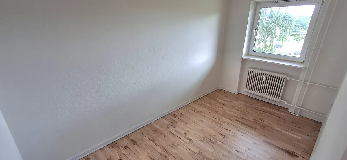 4-room apartment with a balcony in 9900 Frederikshavn image 5
