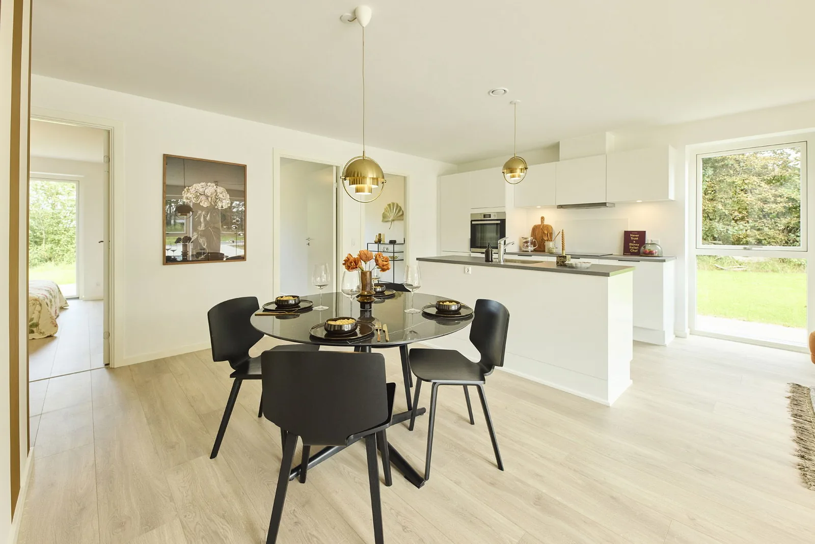 4-room townhouse in 7323 Give image 4