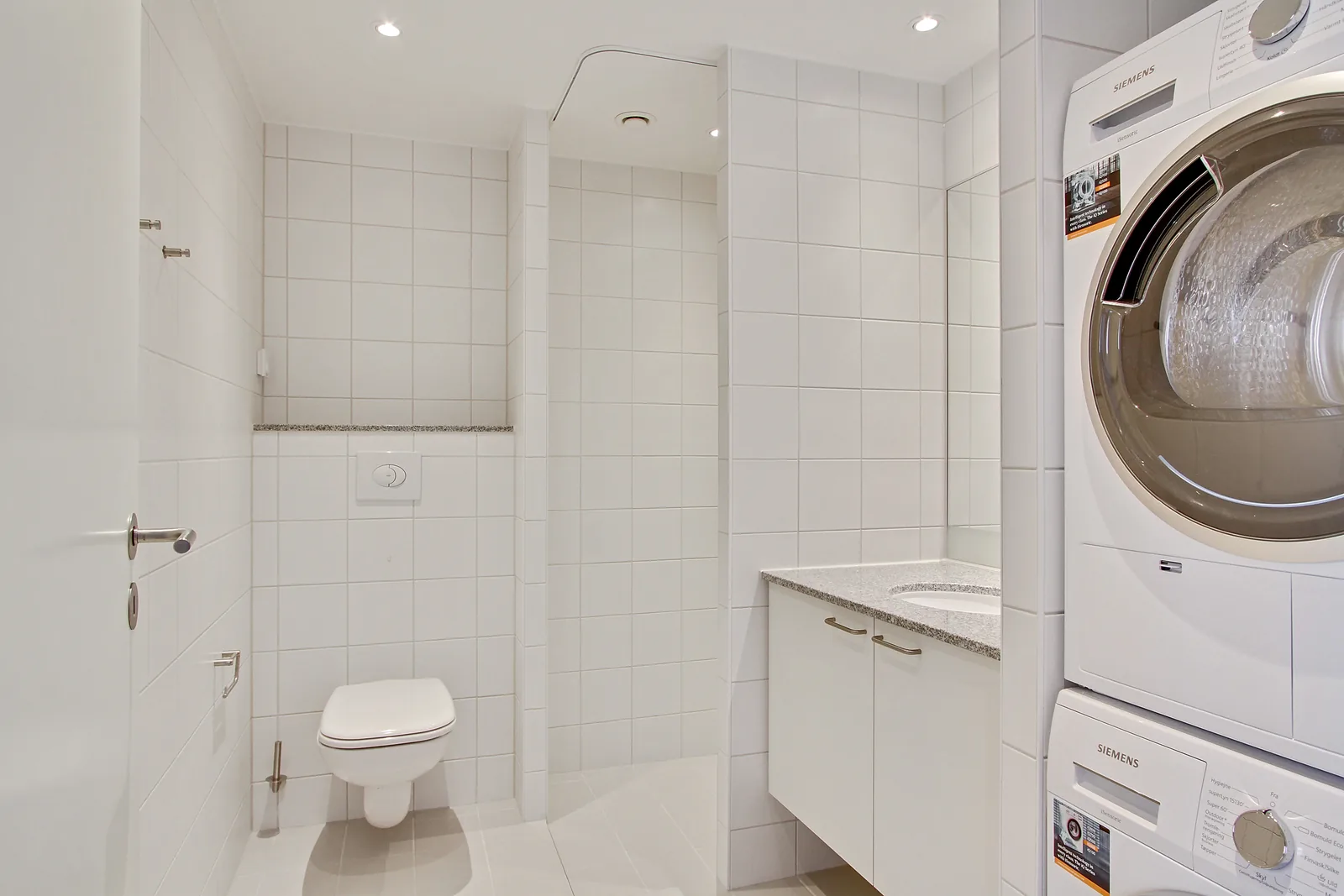 2-room apartment in 9400 Nørresundby image 4