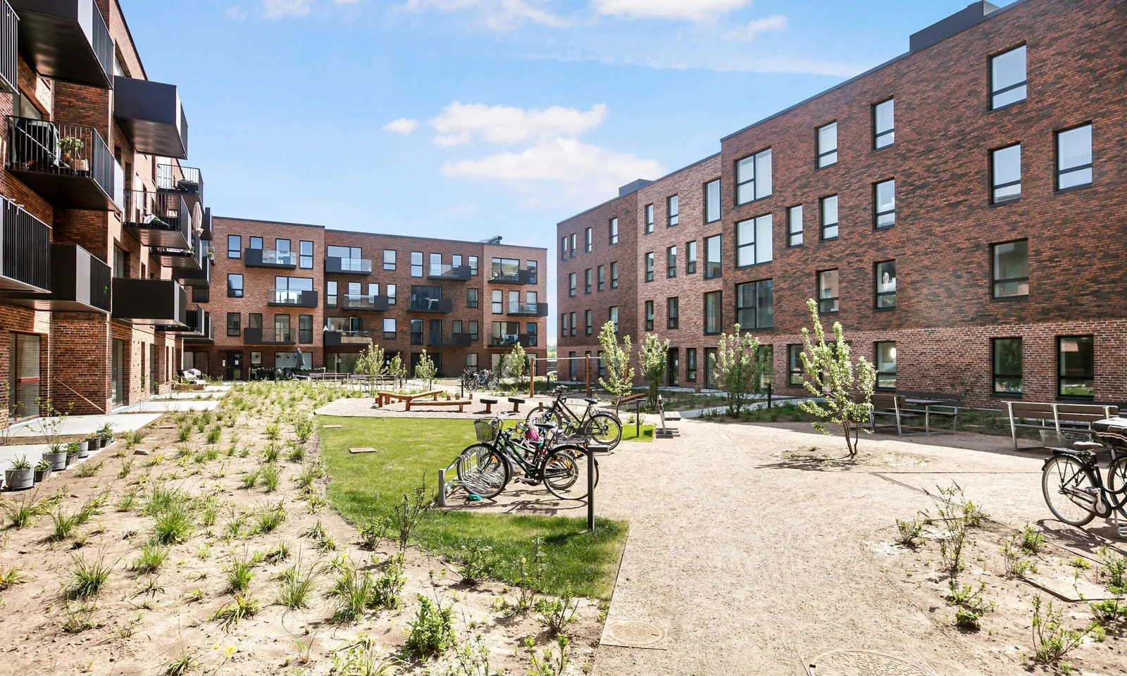 3-room apartment with an elevator in 2640 Hedehusene image 5
