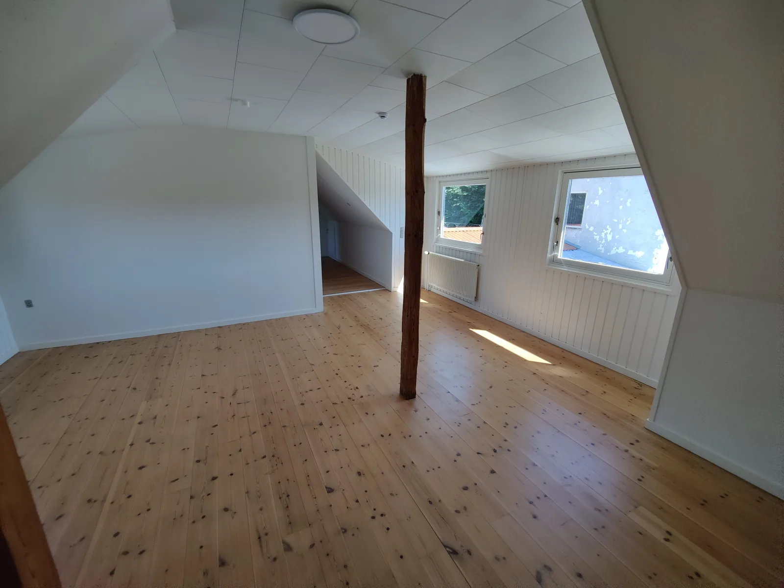 5-værelses rækkehus med parkering i Glesborg billede 6