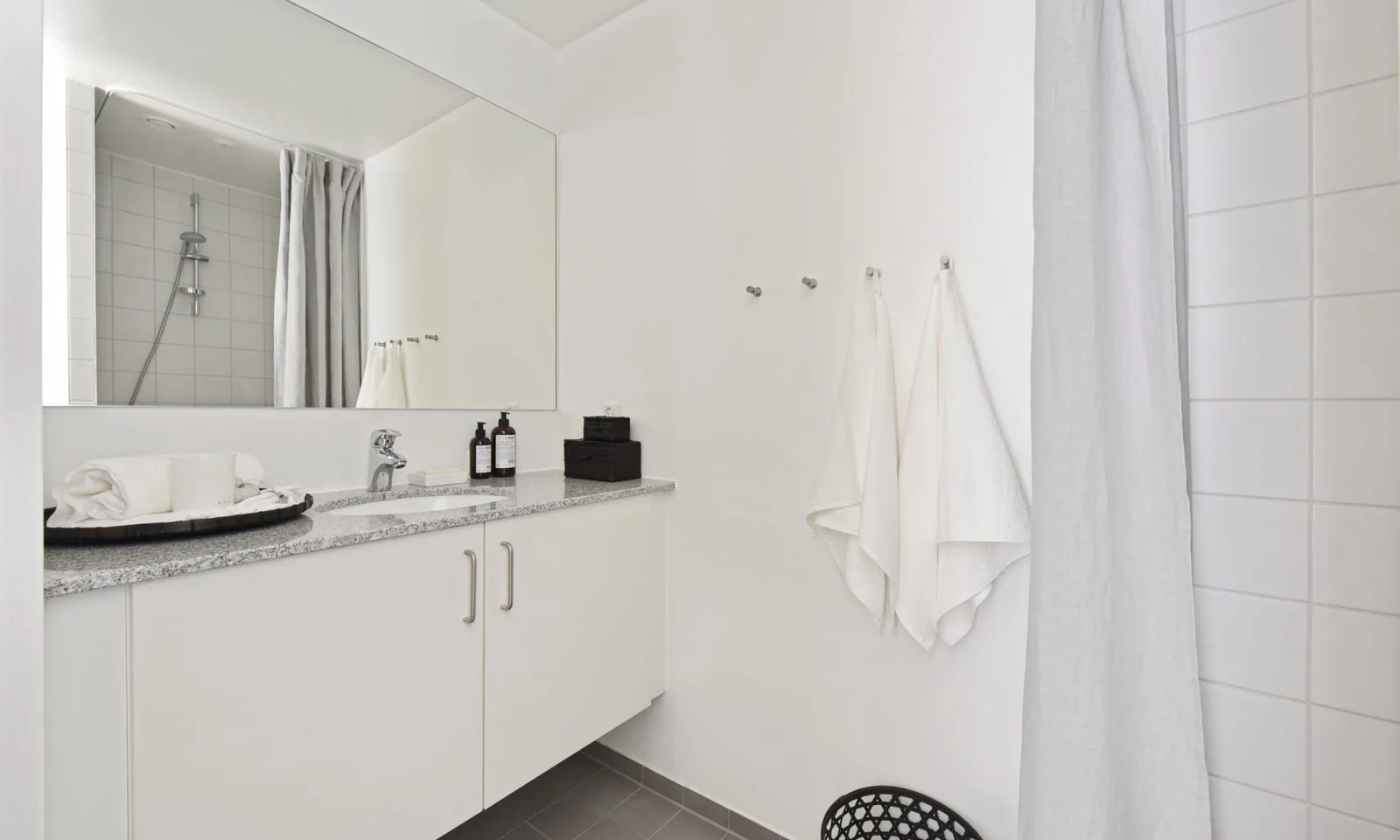 3-room apartment with an elevator in 2300 København S image 6