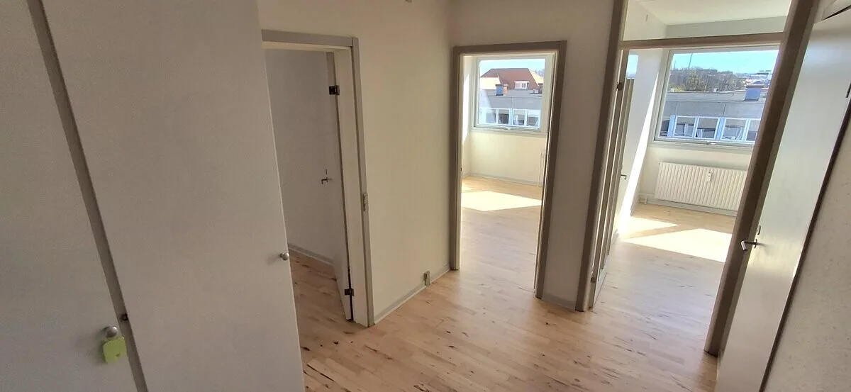 2-værelses lejlighed med altan i 9900 Frederikshavn billede 5
