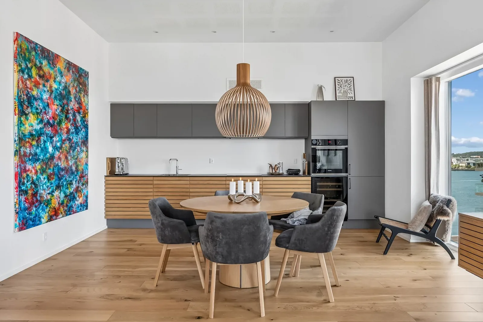 4-room apartment with a balcony in 9400 Nørresundby