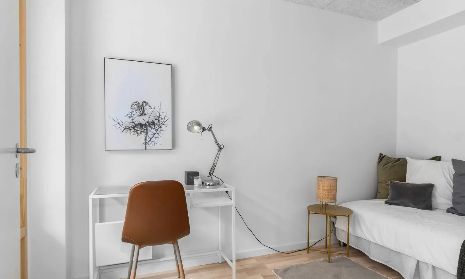 3-room apartment with a balcony in 4300 Holbæk image 5