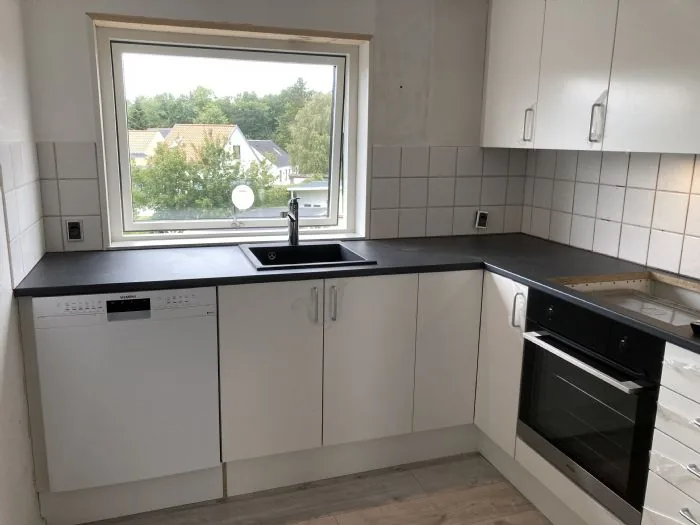 2-værelses lejlighed med parkering i Hedensted billede 6