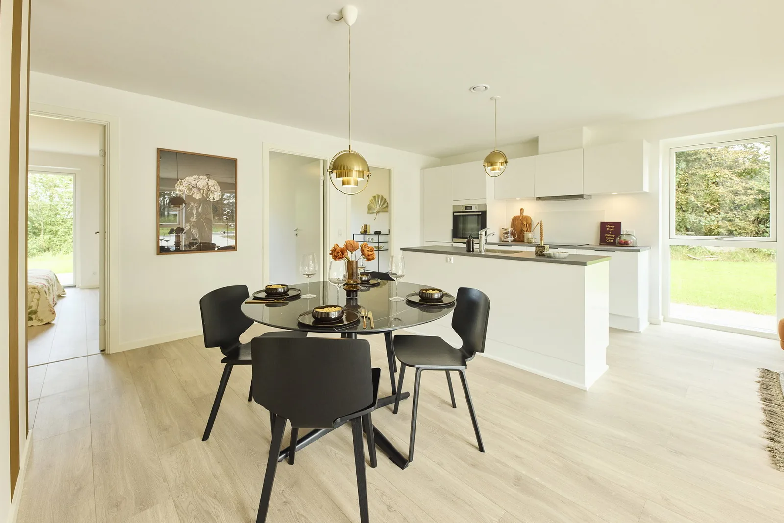 4-room townhouse in 7323 Give image 4