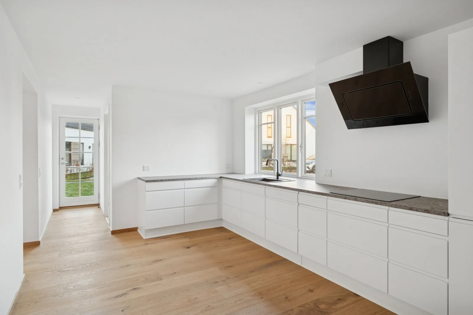5-room townhouse in 2635 Ishøj image 3