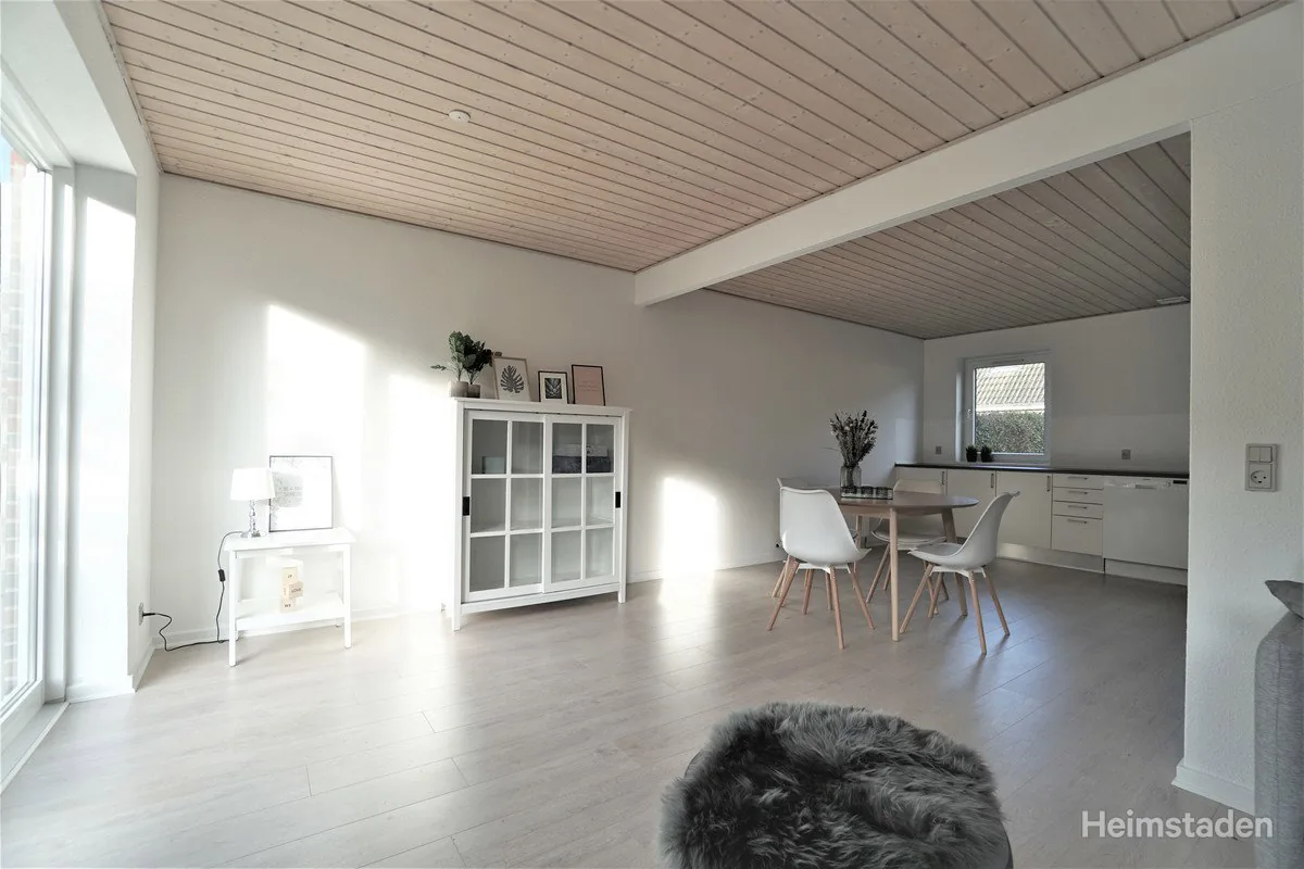5-room townhouse in 8462 Harlev J image 6