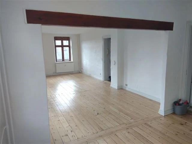 5-room apartment in 5000 Odense C image 3