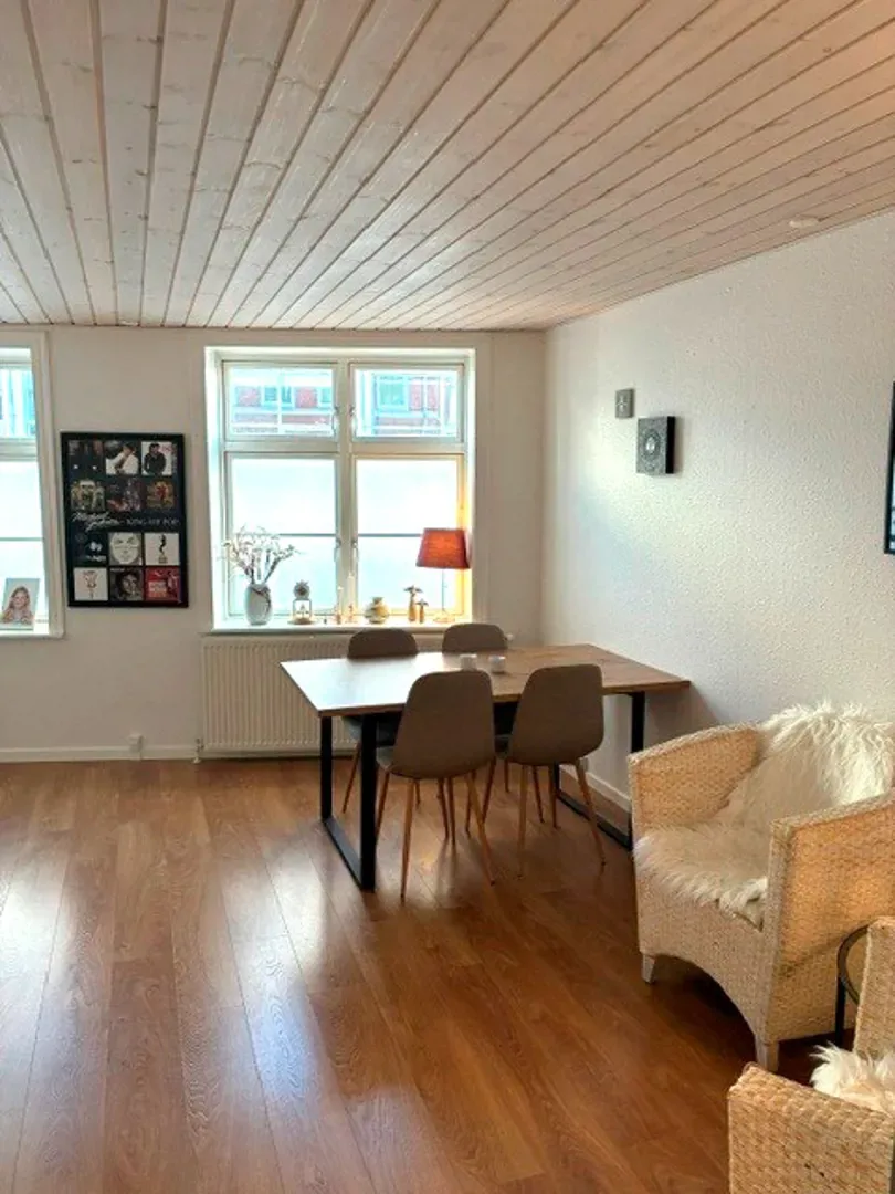 3-værelses lejlighed med altan i 9800 Hjørring billede 2