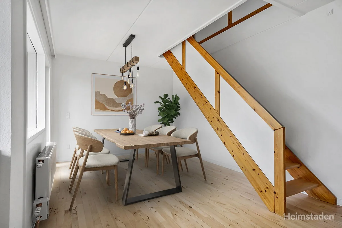 3-room apartment with a balcony in 8800 Viborg image 1