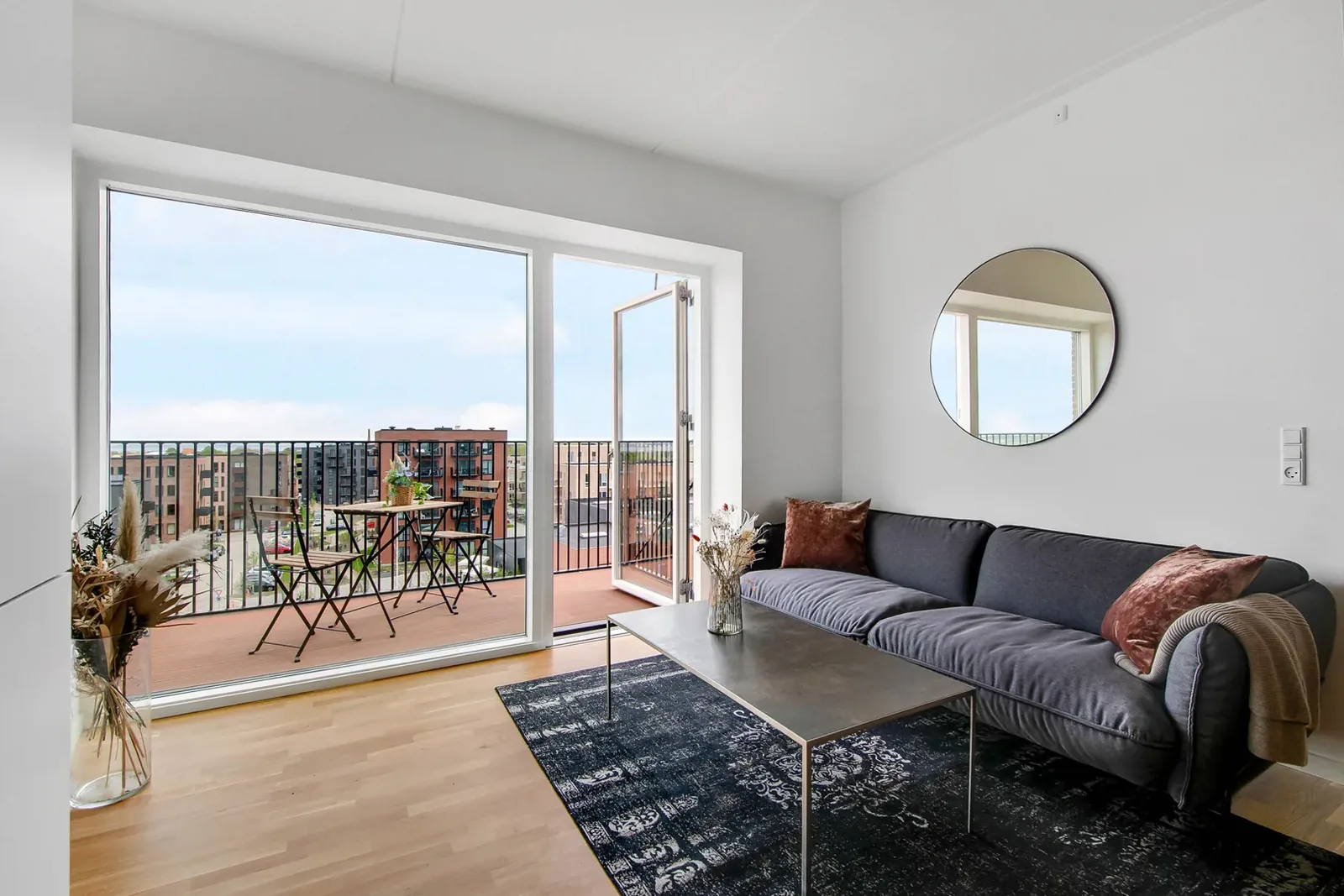2-room apartment with a balcony in 8240 Risskov image 6