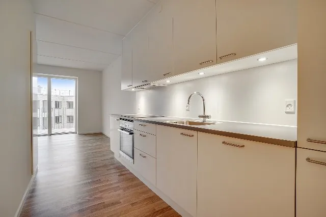 4-værelses lejlighed med altan i 3400 Hillerød