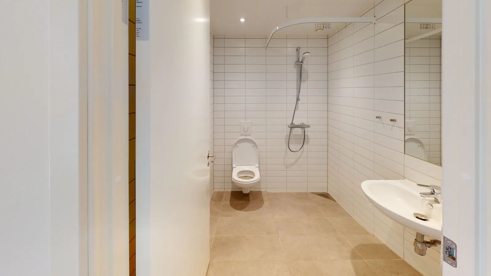 2-room apartment with an elevator in 8200 Århus N image 6