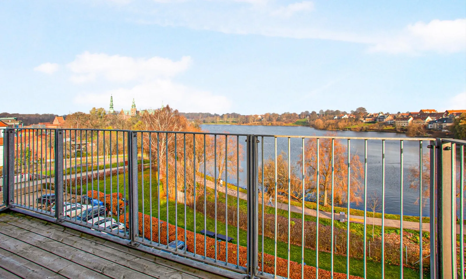 5-room apartment with an elevator in 3400 Hillerød image 4