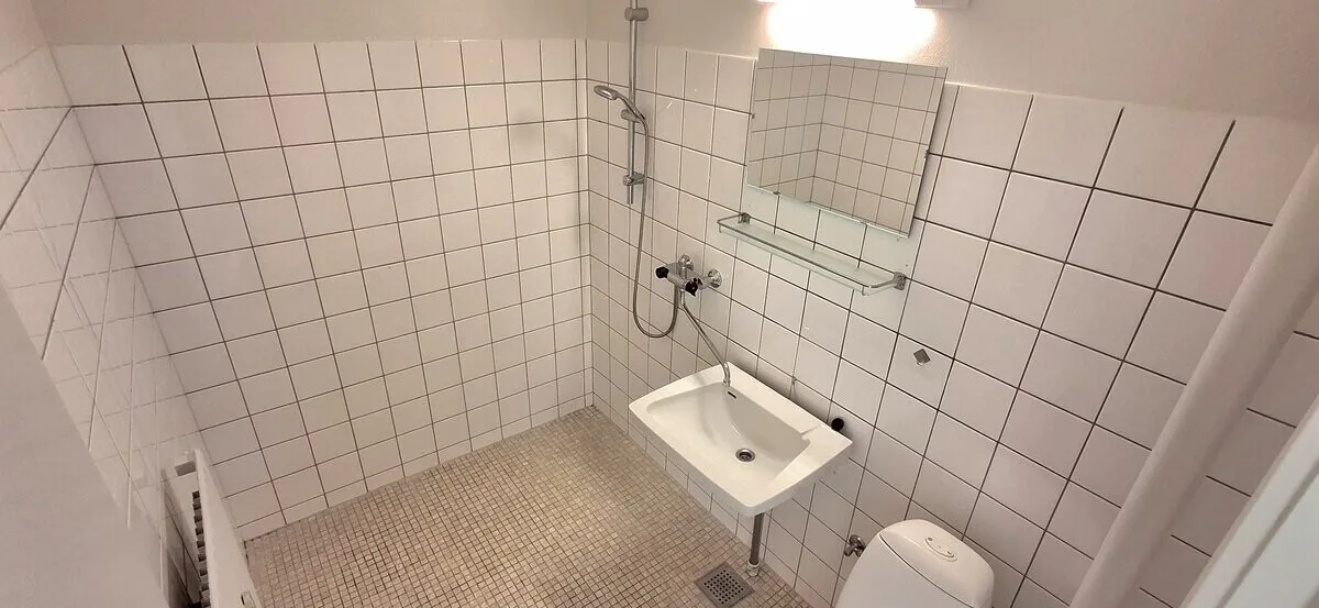 3-room apartment with a balcony in 9900 Frederikshavn image 3