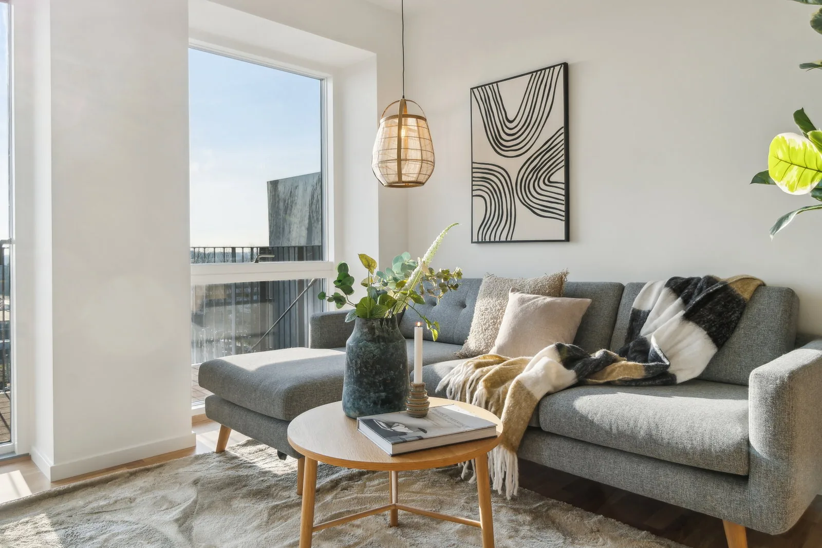 2-room apartment with an elevator in 2730 Herlev image 1