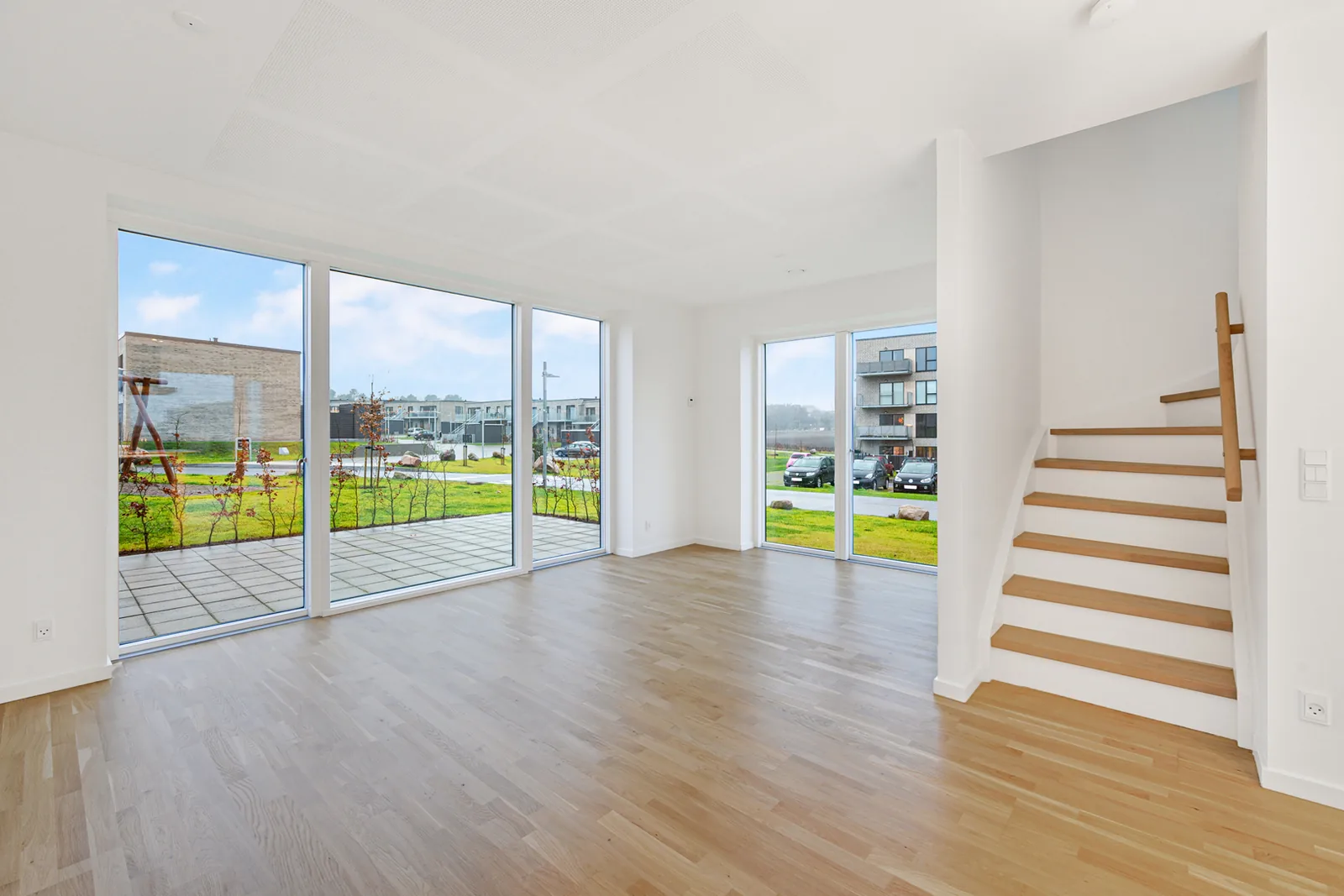 5-room townhouse with a balcony in 9220 Ålborg Øst image 3