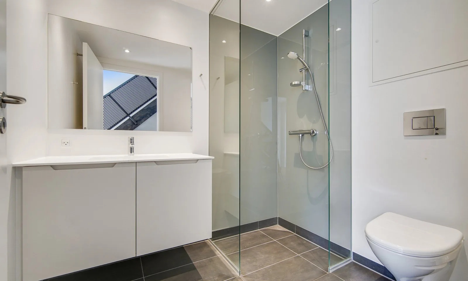 5-room townhouse with parking in 2300 København S image 6