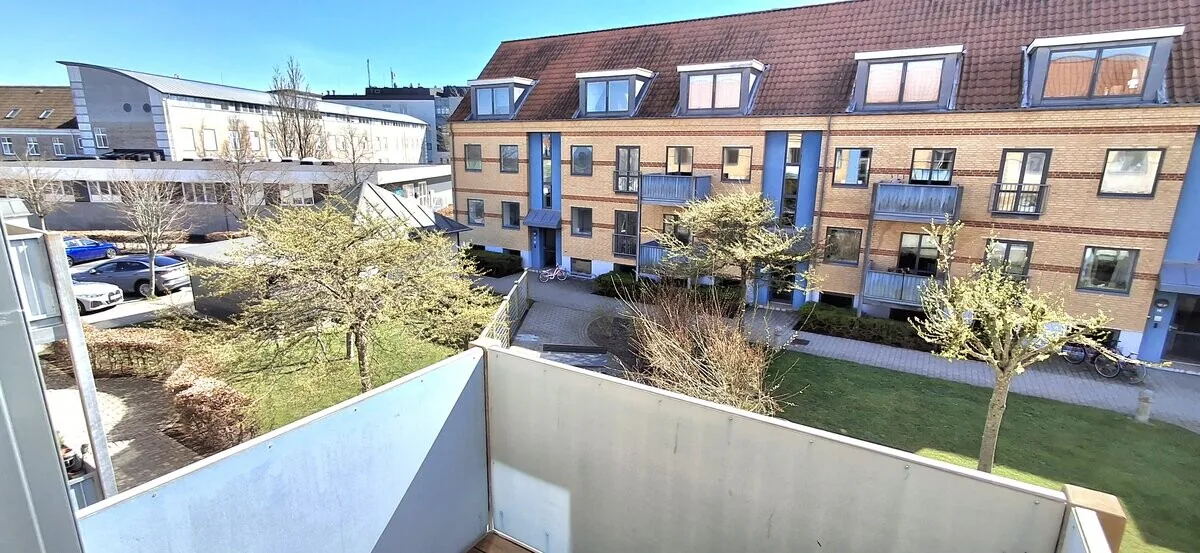 2-værelses lejlighed med altan i 9900 Frederikshavn billede 5