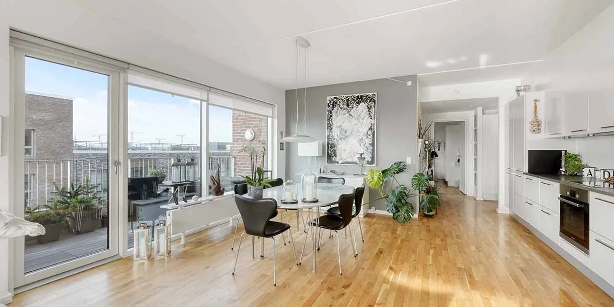 4-room apartment with a balcony in 2450 København SV image 2