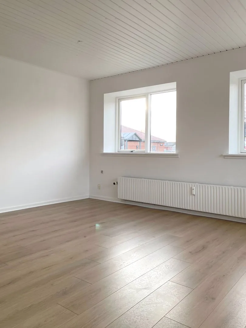 2-room apartment in 9800 Hjørring image 6