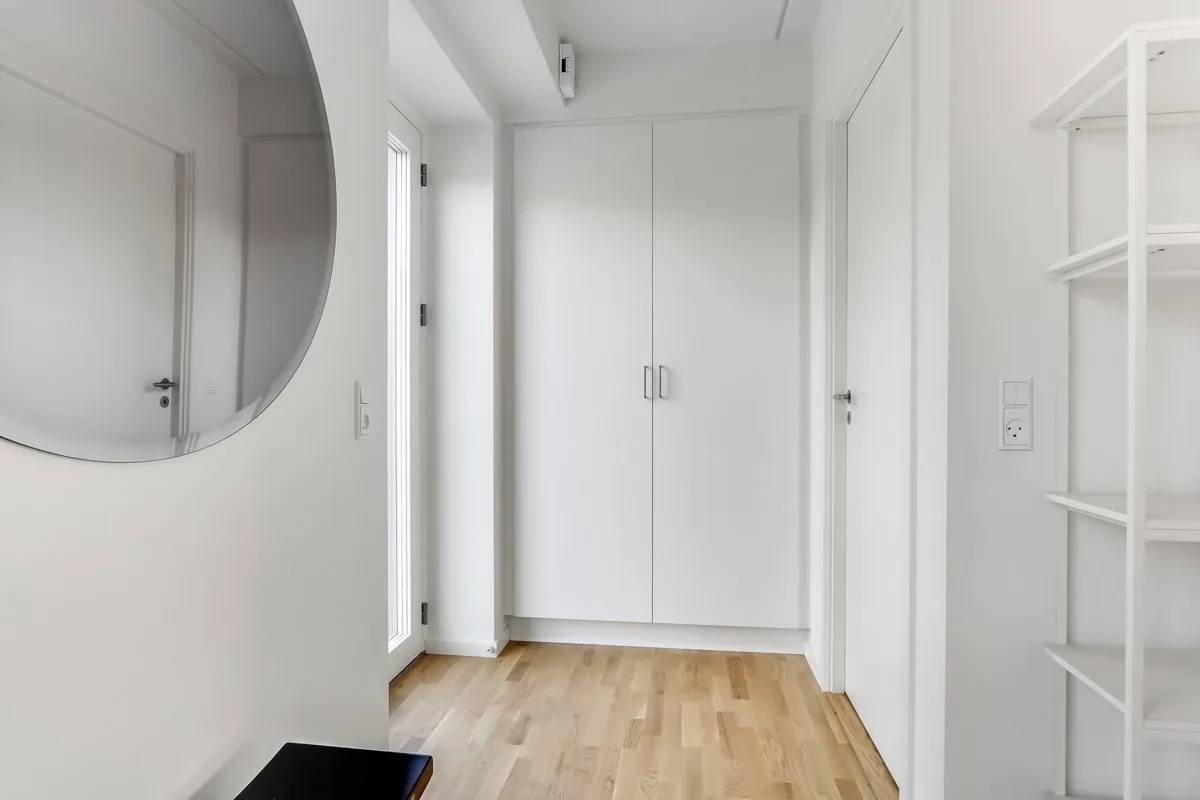 5-room townhouse with parking in 5000 Odense C image 3