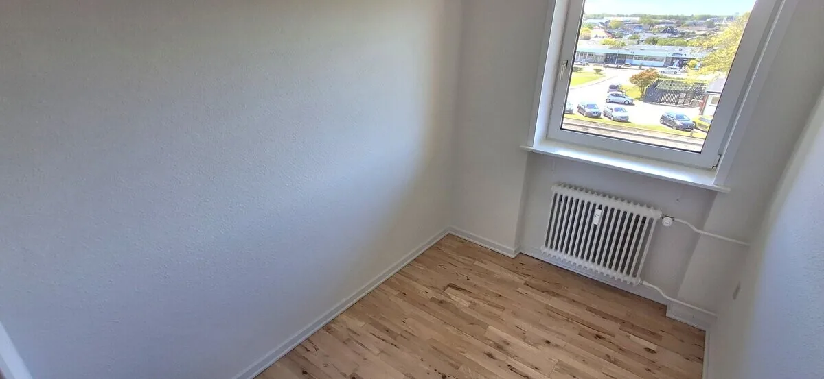4-room apartment with a balcony in 9900 Frederikshavn image 6