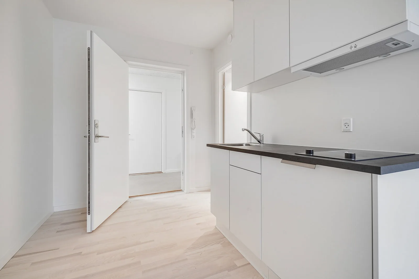 1-værelses lejlighed med elevator i 2500 Valby billede 4