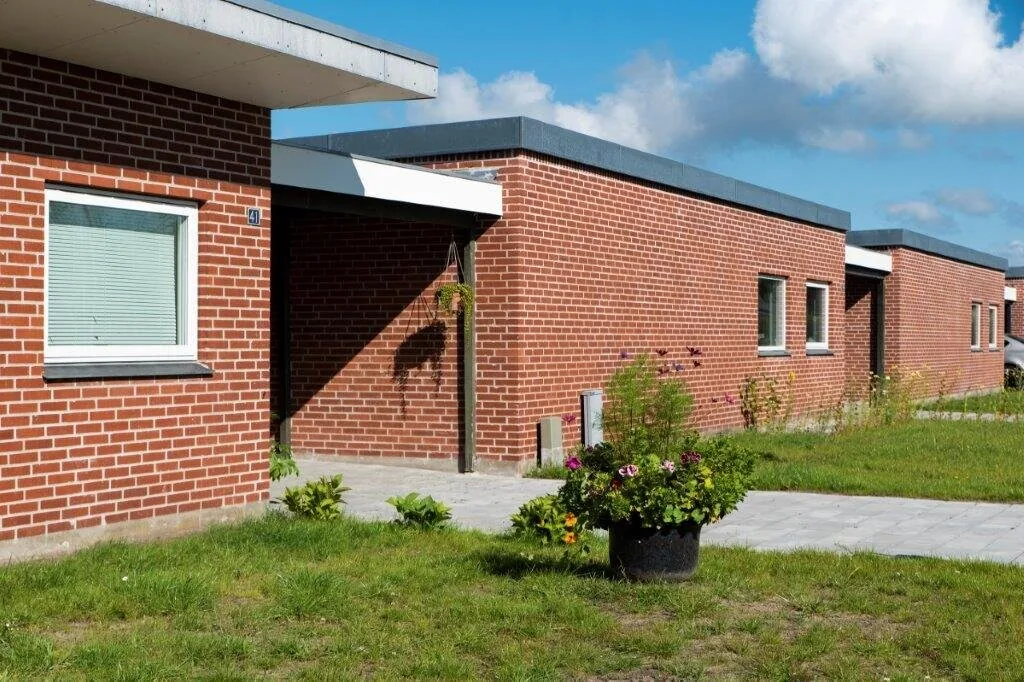 2-room apartment with a balcony in 9900 Frederikshavn image 4