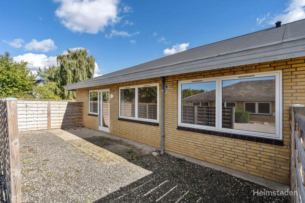 4-room townhouse in 5270 Odense N image 2