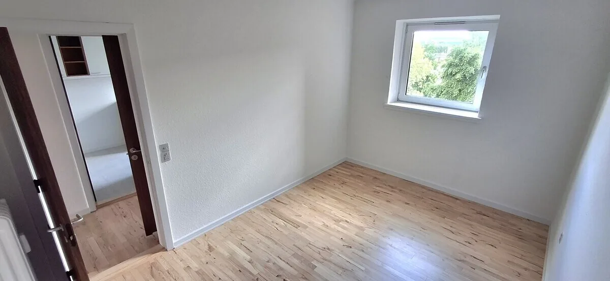 3-room apartment with a balcony in 9900 Frederikshavn image 4