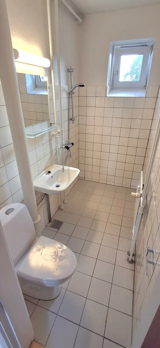 3-room apartment with a balcony in 9900 Frederikshavn image 3