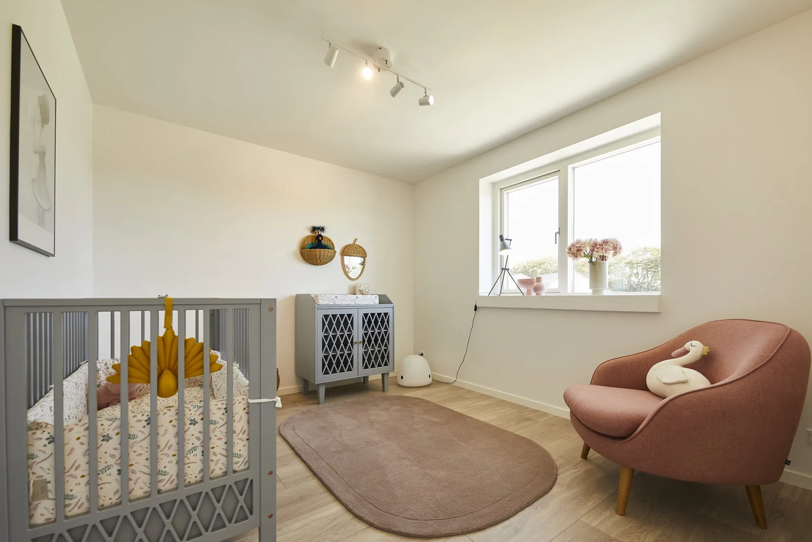 4-room townhouse in 7323 Give image 5
