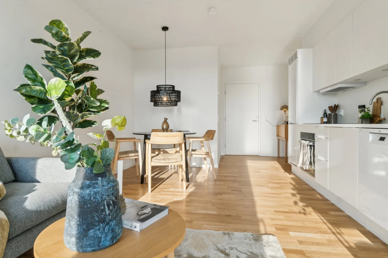 2-room apartment with an elevator in 2730 Herlev image 5