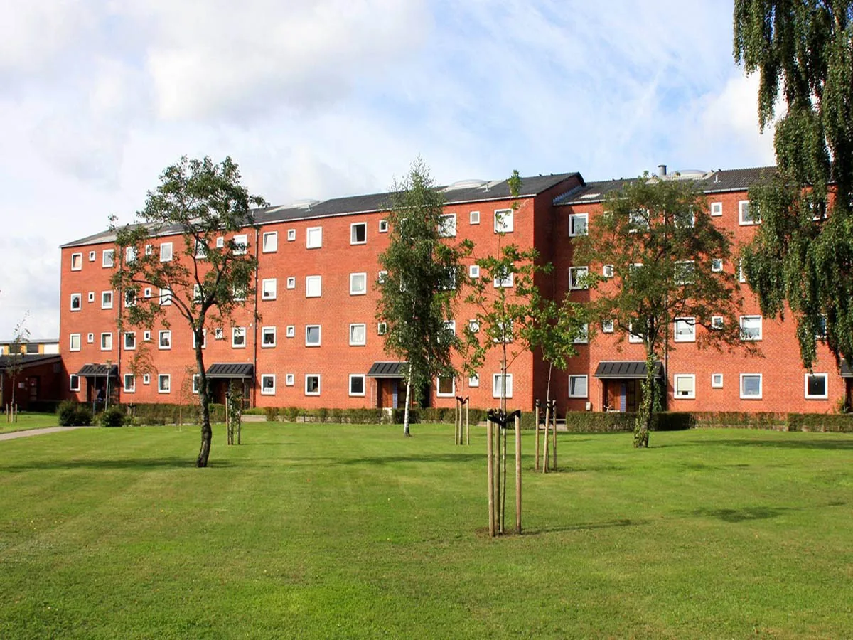 3-room apartment with a balcony in 9900 Frederikshavn image 5