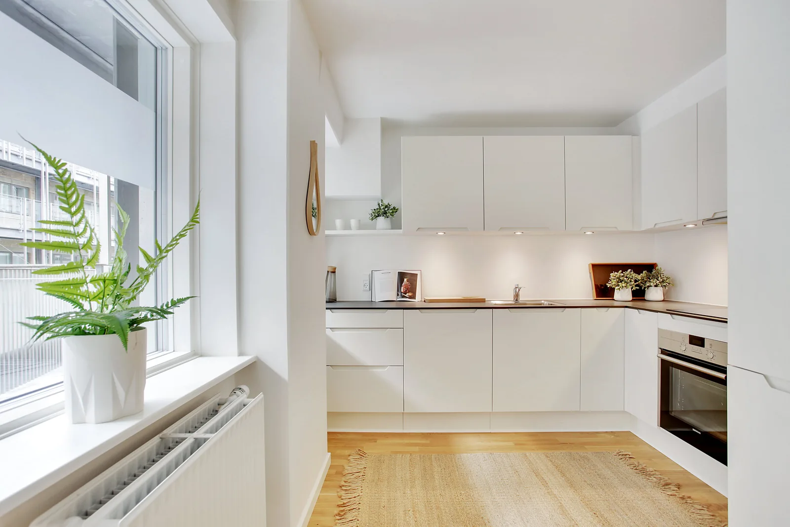 3-room apartment with an elevator in 8000 Århus C image 1